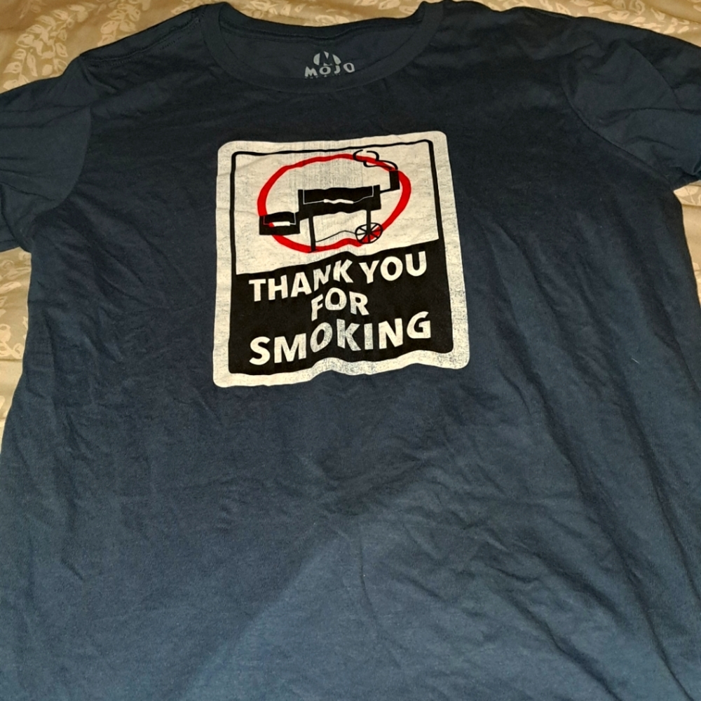 Men's size medium MOJO shirt. Never worn. Grilling/smoker shirt.